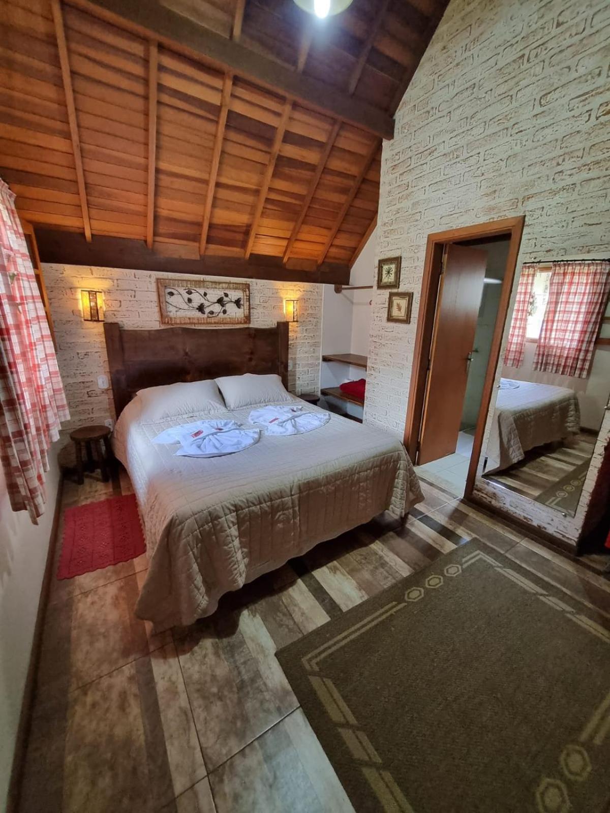 Pousada Vilas Di Espanha Monte Verde  Zewnętrze zdjęcie